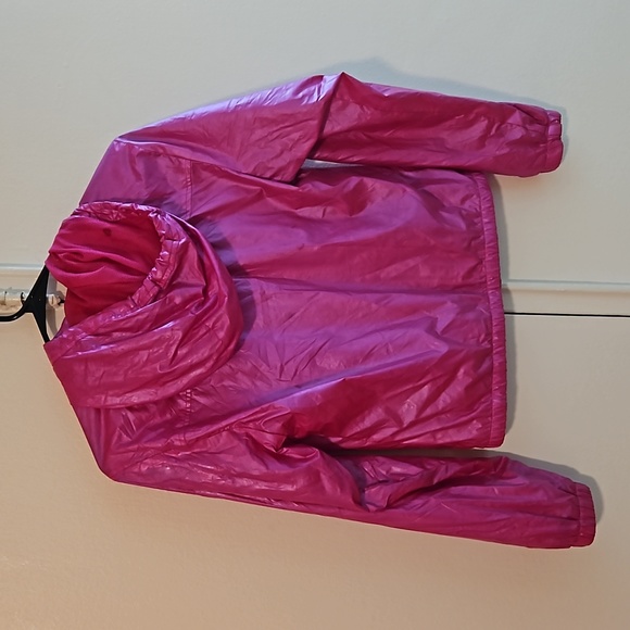 Little girls Hollister wind breaker - Picture 14 of 15